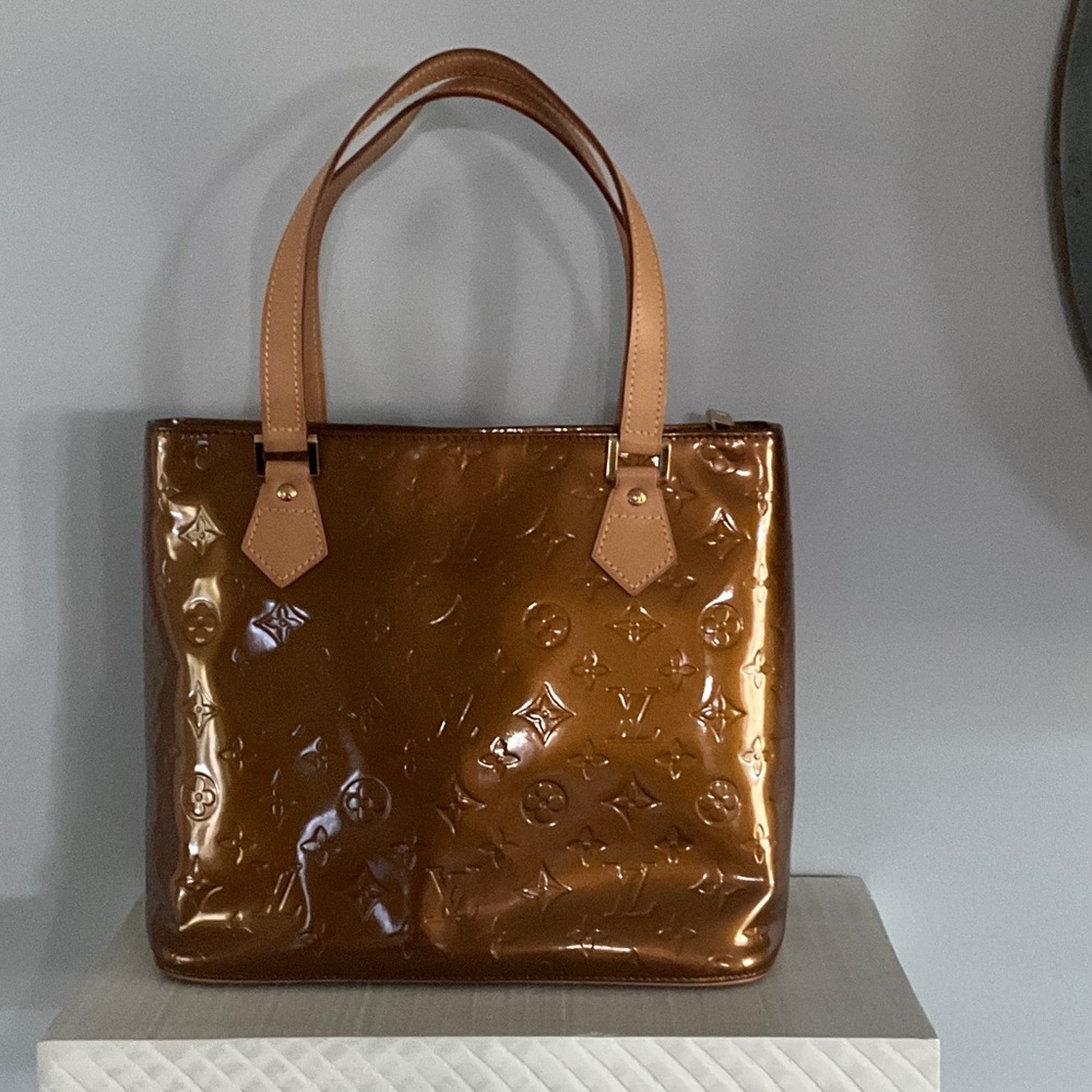 Louis Vuitton Houston Tote Bronze Leather
Monogram Vernis - Picture 1 of 10